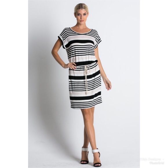 LAST 1! ❤️❤️ Black/Taupe Striped Tunic Dress! - Picture 3 of 5